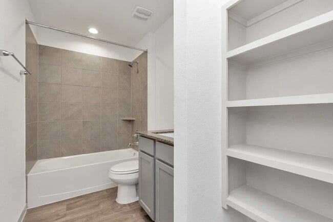 Building Photo - 10626 Watershed Dr