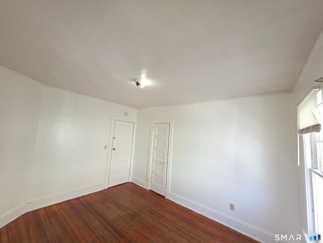 Building Photo - 218 Grandview Terrace