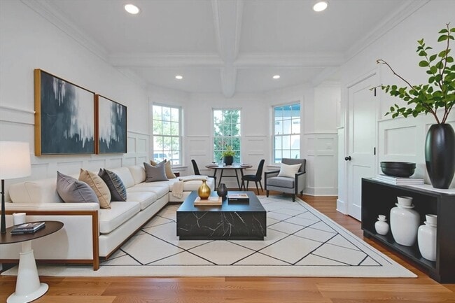 Building Photo - 20 Sheridan Ave