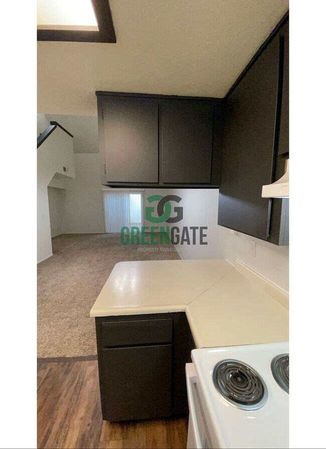 Building Photo - 3517 Woodglen Dr