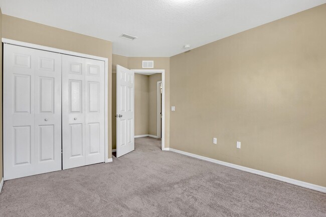 Building Photo - 480 L M Davey Ln