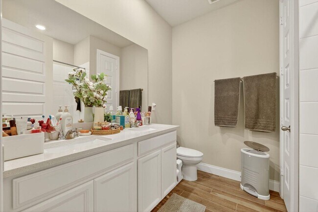 Building Photo - New Fully Furnished 4 bed, 2 bath home in newest Port St Lucie Subdivision