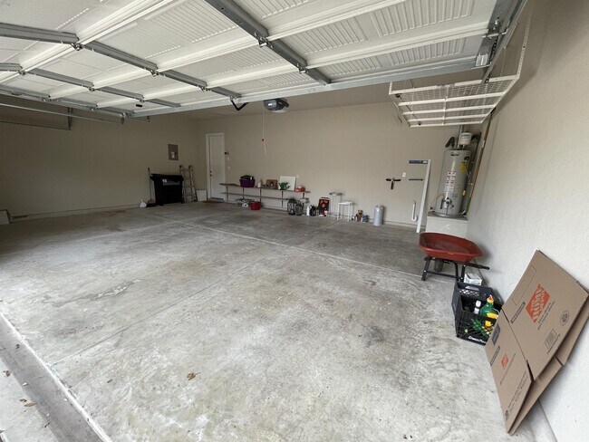 Building Photo - 2826 Winter Gorge