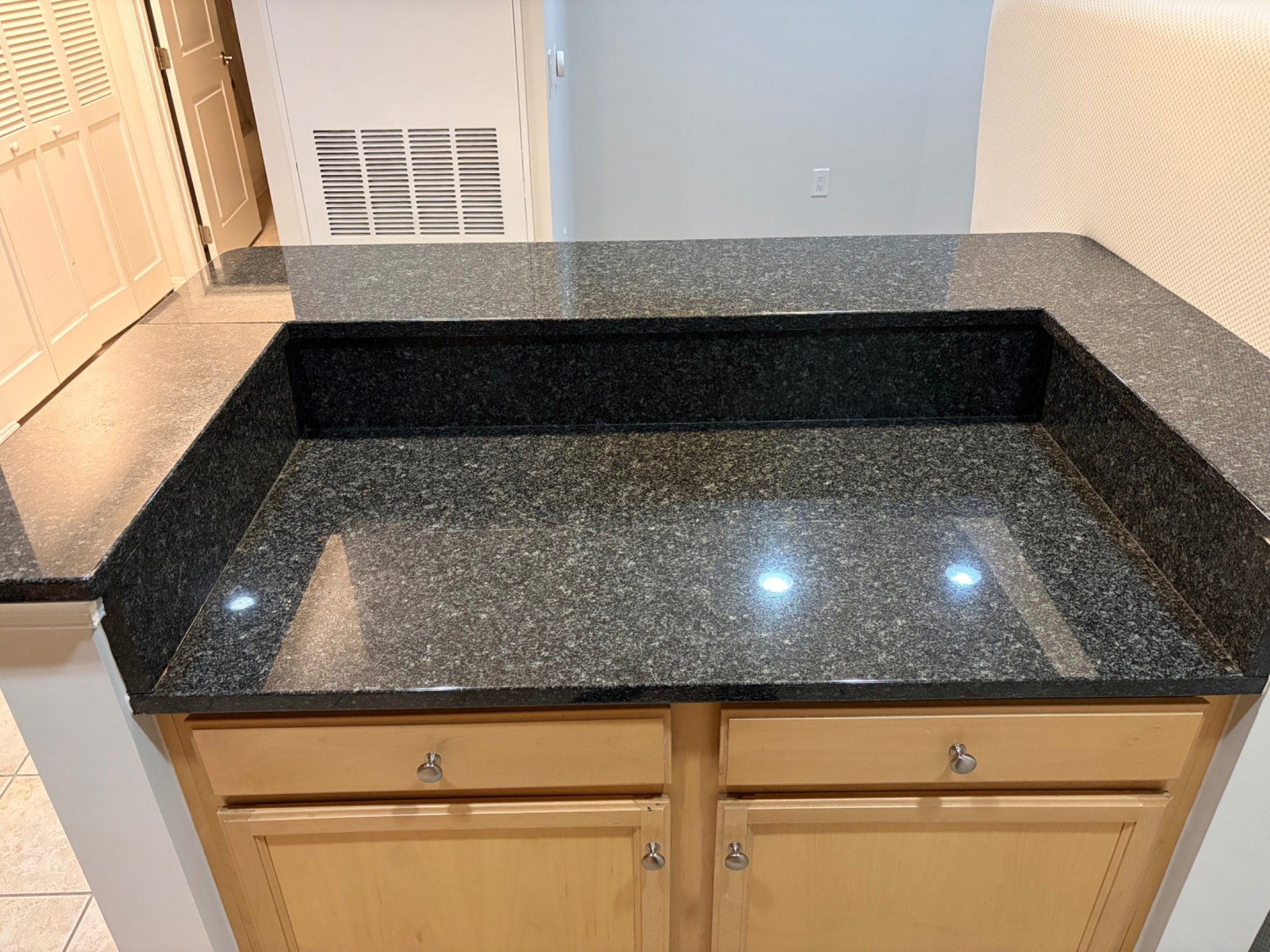 Building Photo - 2665 Prosperity Ave