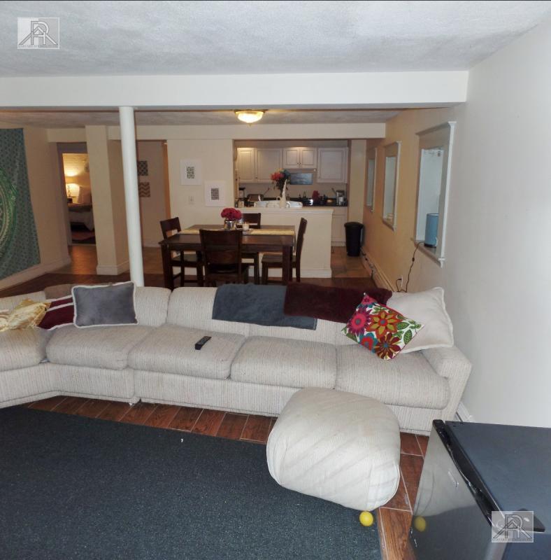 Building Photo - 19 South St