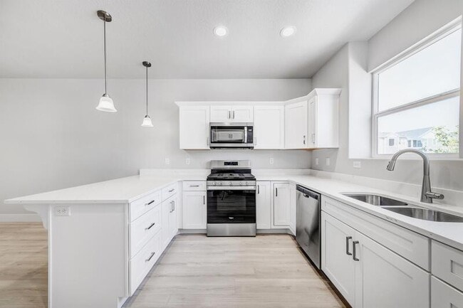 Building Photo - 1487 N 3830 W