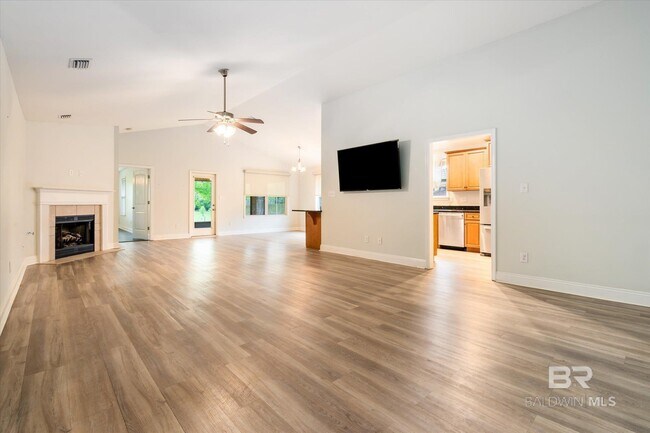 Building Photo - 9534 Woolrich Ave