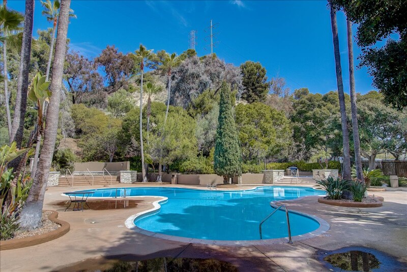 Building Photo - 6202 Friars Rd