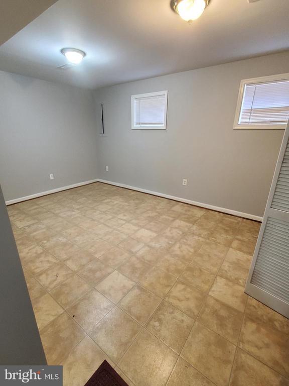 Building Photo - 573 Highland Towne Ln