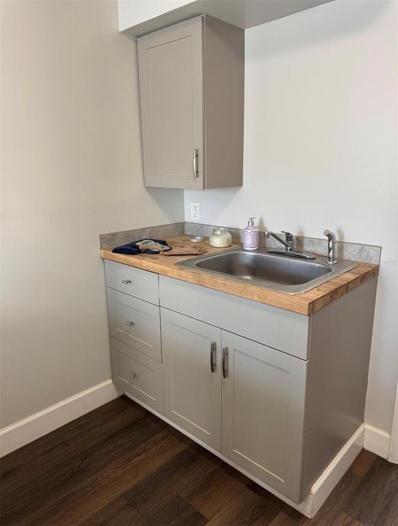 Building Photo - 3901 6th St S