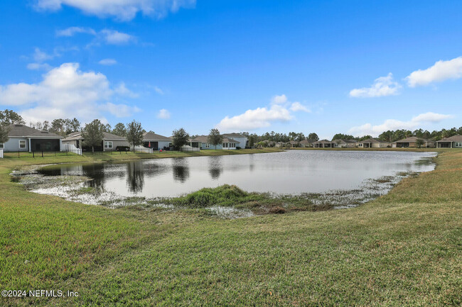 Building Photo - 16187 Blossom Lake Dr