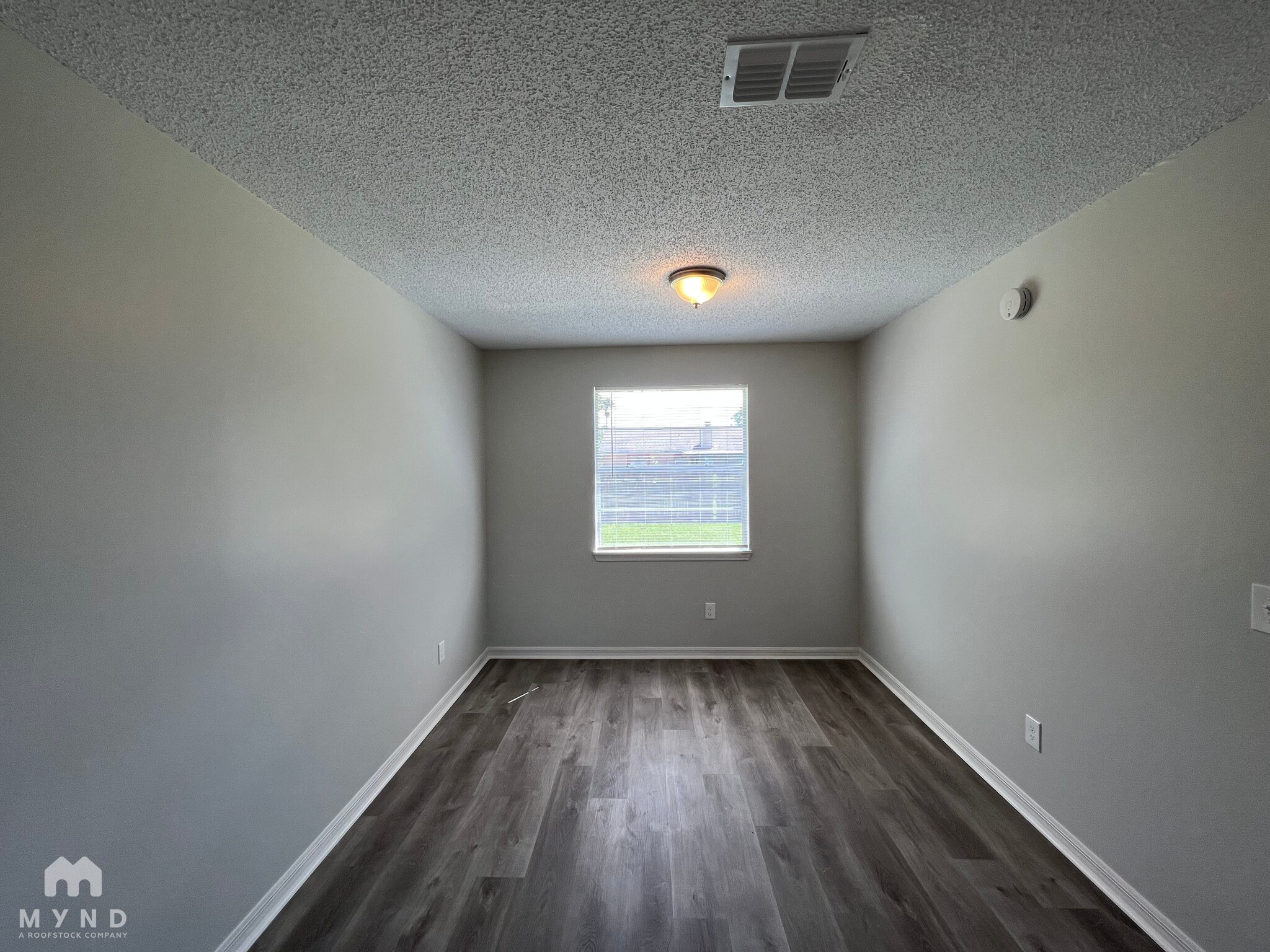 Building Photo - 10731 Appaloosa Dr