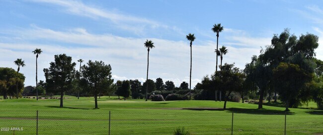 Building Photo - 450 E Maddison St