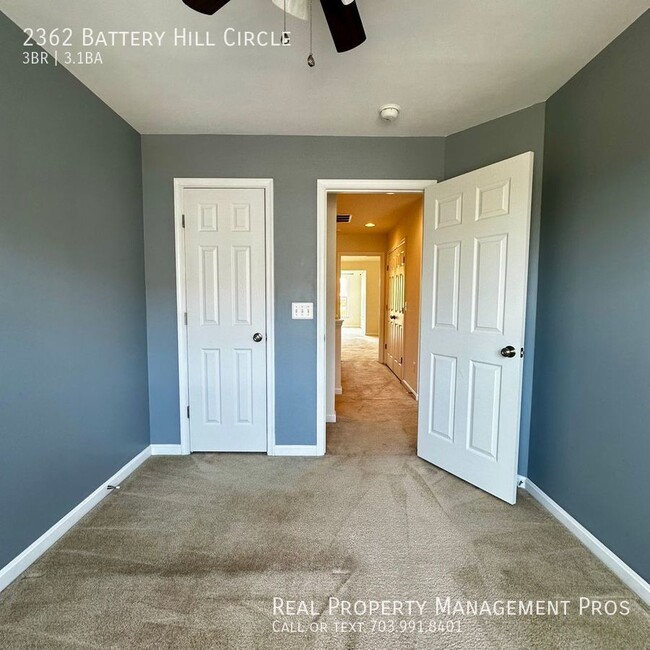 Building Photo - 2362 Battery Hill Cir
