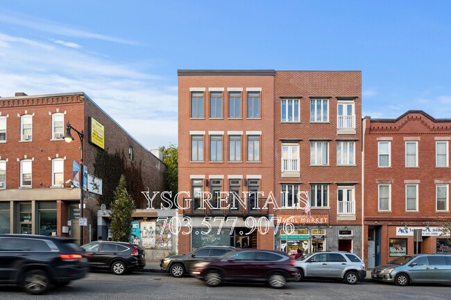 Building Photo - 1435 Tremont St