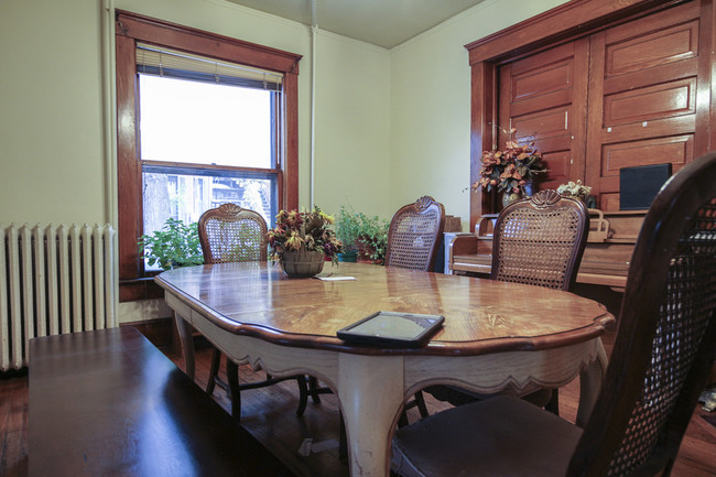 Dinning Room - 213 N Division St