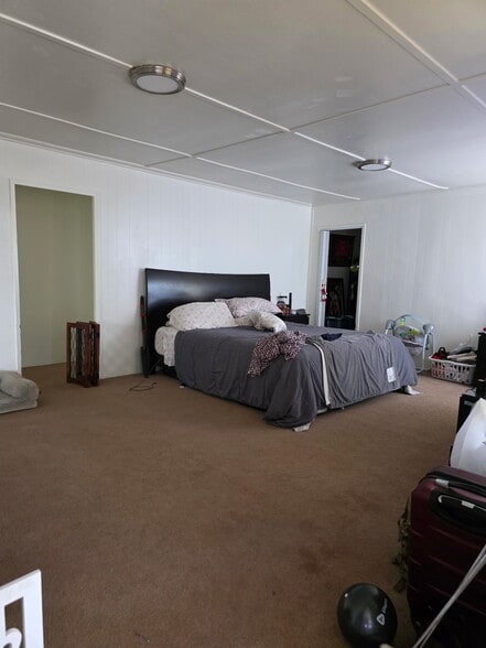 Building Photo - 29 Ai St