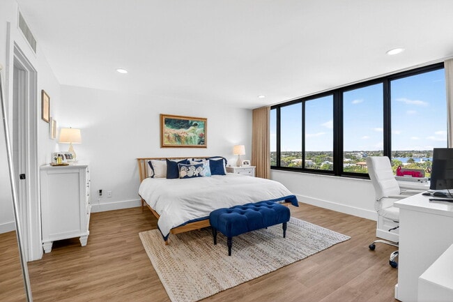 Building Photo - 3589 S Ocean Blvd