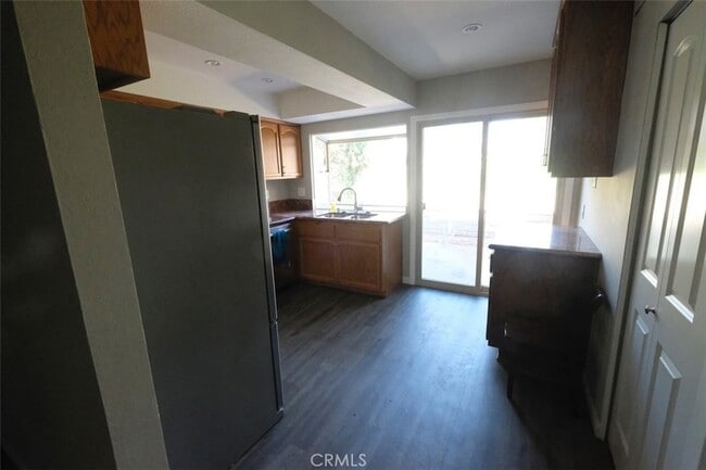 Building Photo - 318 S San Dimas Canyon Rd