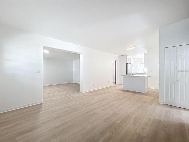 Building Photo - 213 James Dr