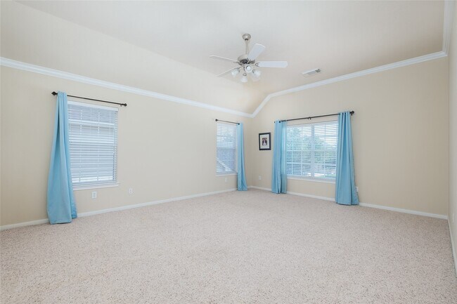 Building Photo - 26114 Sandersgate Ln