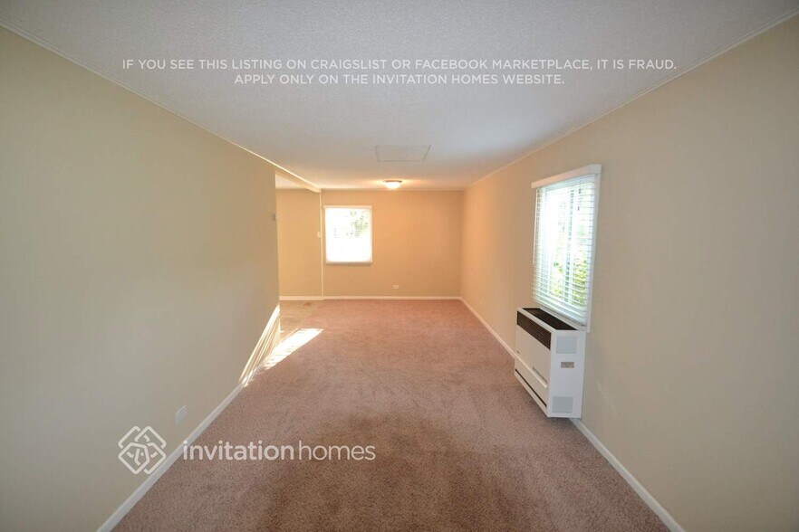 Building Photo - 1875 N Newport Rd