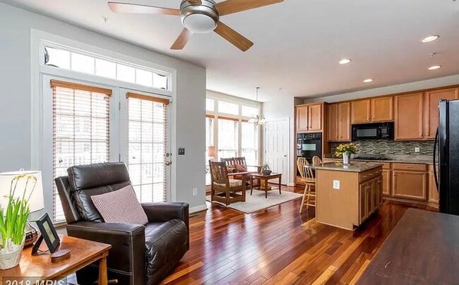 Building Photo - 9638 Parson Massey Pl