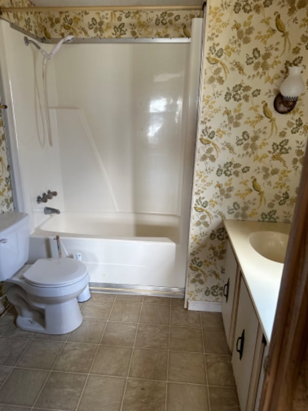 Building Photo - 12 Circle Dr