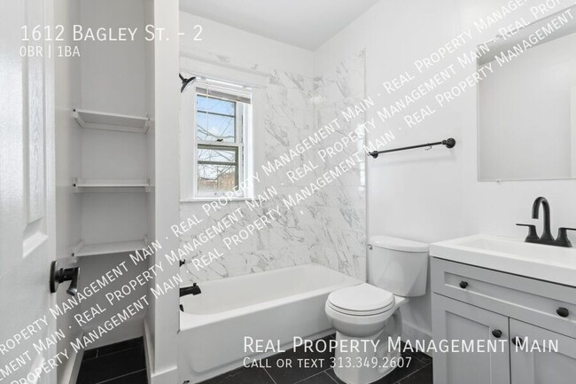 Building Photo - 1612 Bagley St