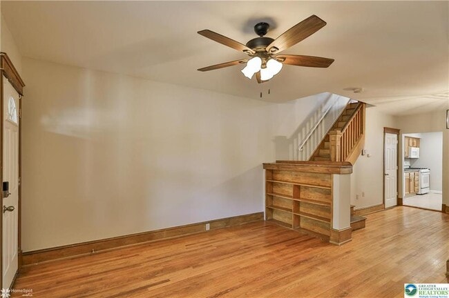 Building Photo - 1035 Spring St