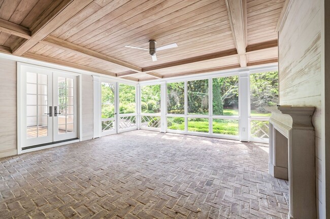 Building Photo - A timeless Cape Cod-style estate!