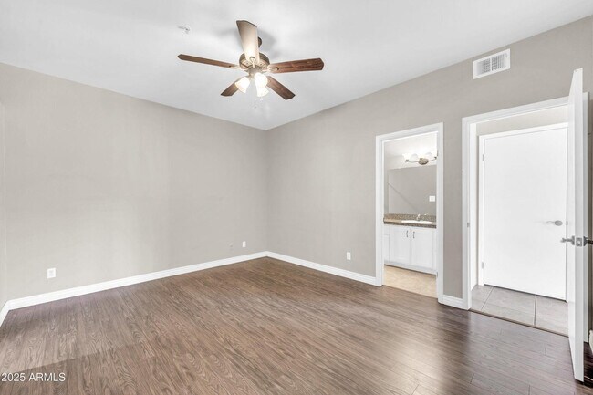 Building Photo - 11333 N 92nd St