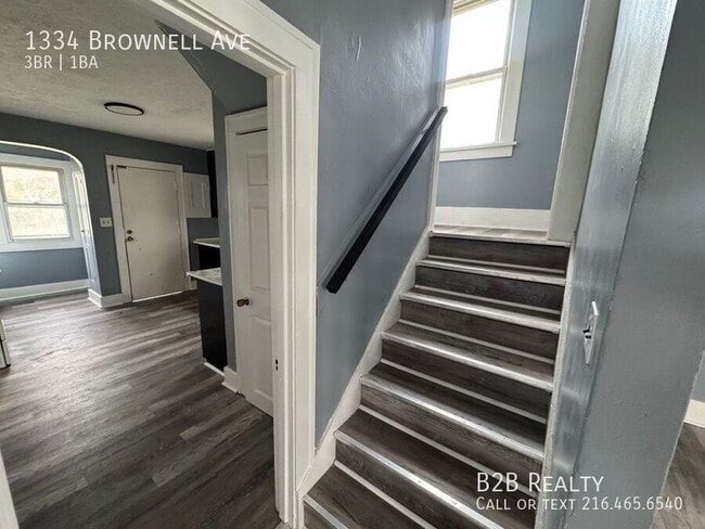 Building Photo - 1334 Brownell Ave