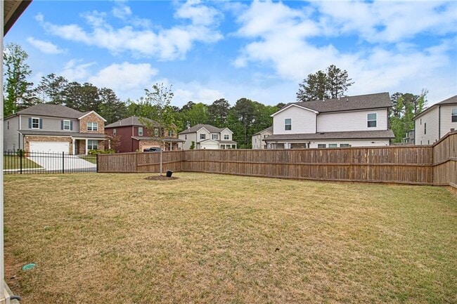Building Photo - 605 Skye Ct