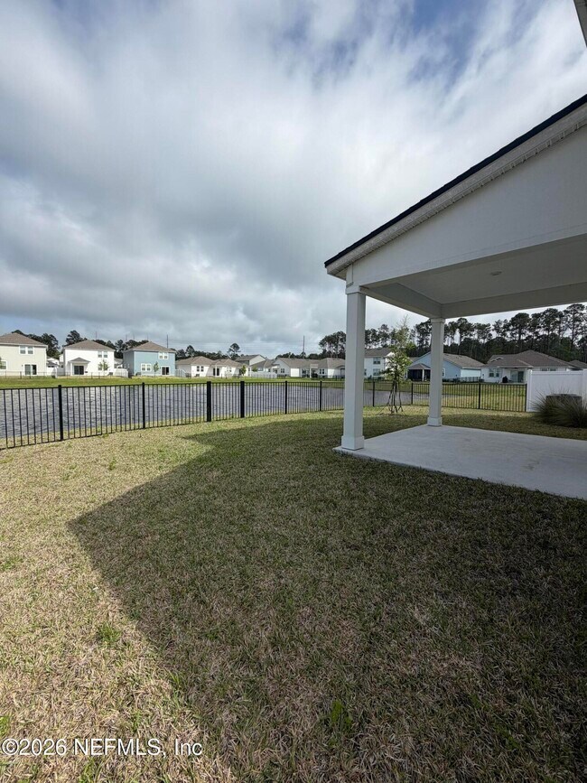 Building Photo - 14695 Macadamia Ln