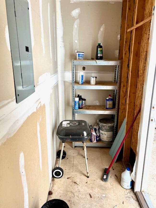 Building Photo - 2/2.5 Townhouse in West Mobile