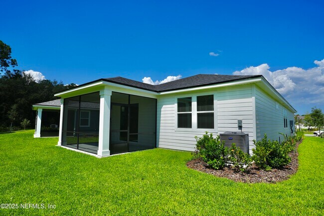 Building Photo - 308 Spruce Hl Pt