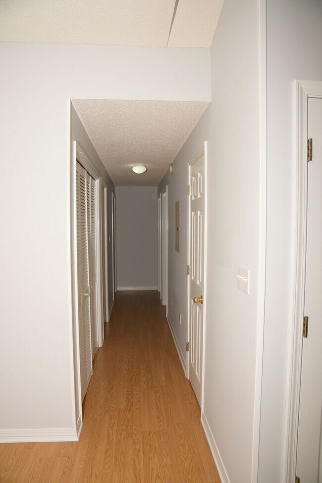 Building Photo - Rare 3 Bedroom Condo in Niceville!
