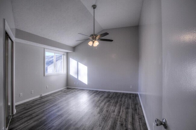 Building Photo - 3403 Henery Rd