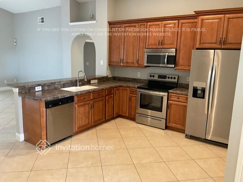 Building Photo - 11875 Hatcher Cir