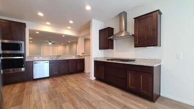 Building Photo - 7060 W Oberlin Wy