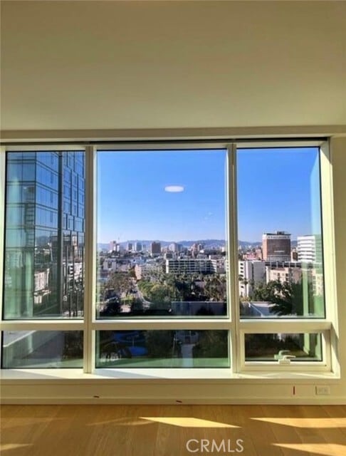 Building Photo - 877 Francisco St