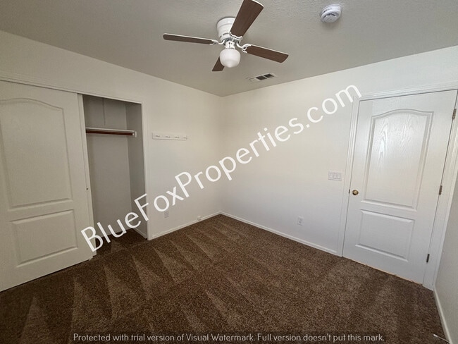 Building Photo - 8587 N Cantora Way