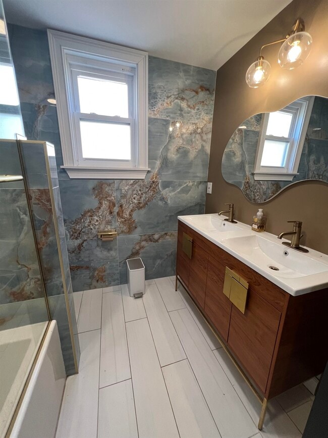 Building Photo - 8110 5th St