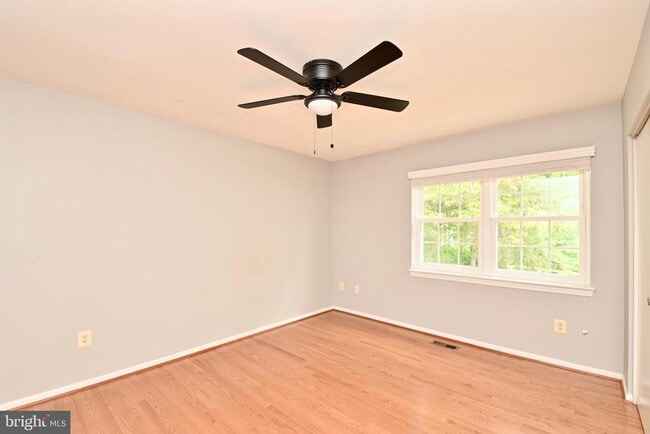 Building Photo - 10048 Wood Sorrels Ln