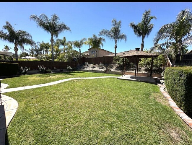 Building Photo - 29121 Shadow Hills St