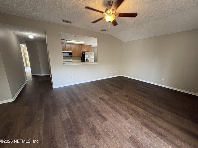 Building Photo - 2578 Carson Oaks Dr