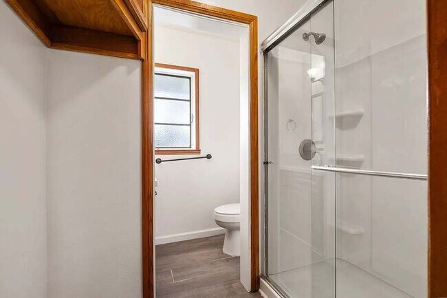 Building Photo - 590 N Cambridge St