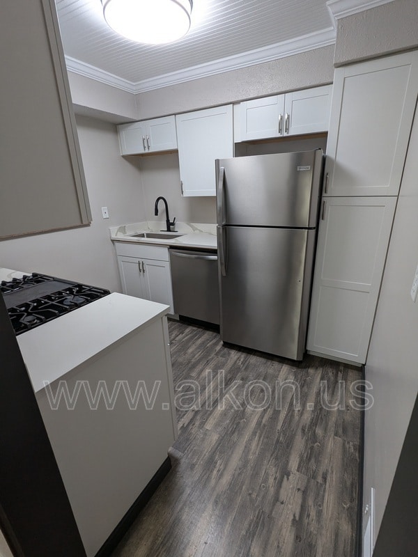 Building Photo - 4205 Coleridge St