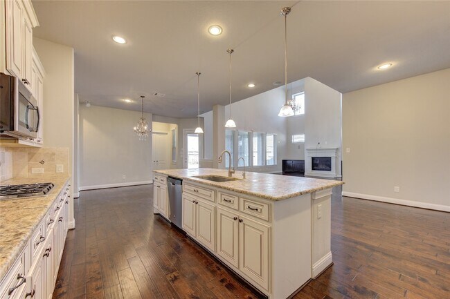 Building Photo - 20411 Fawn Rest Pl